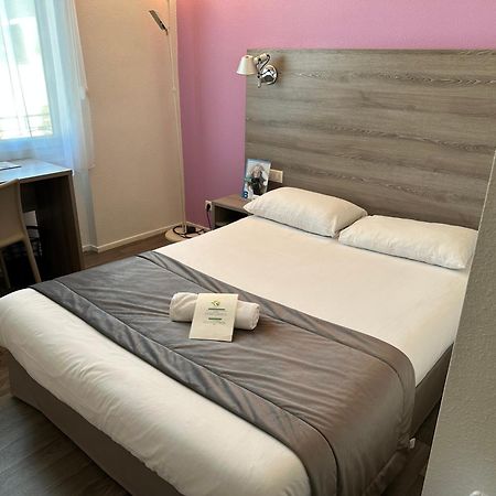 Brit Hotel Confort Nevers Centre Gare Εξωτερικό φωτογραφία
