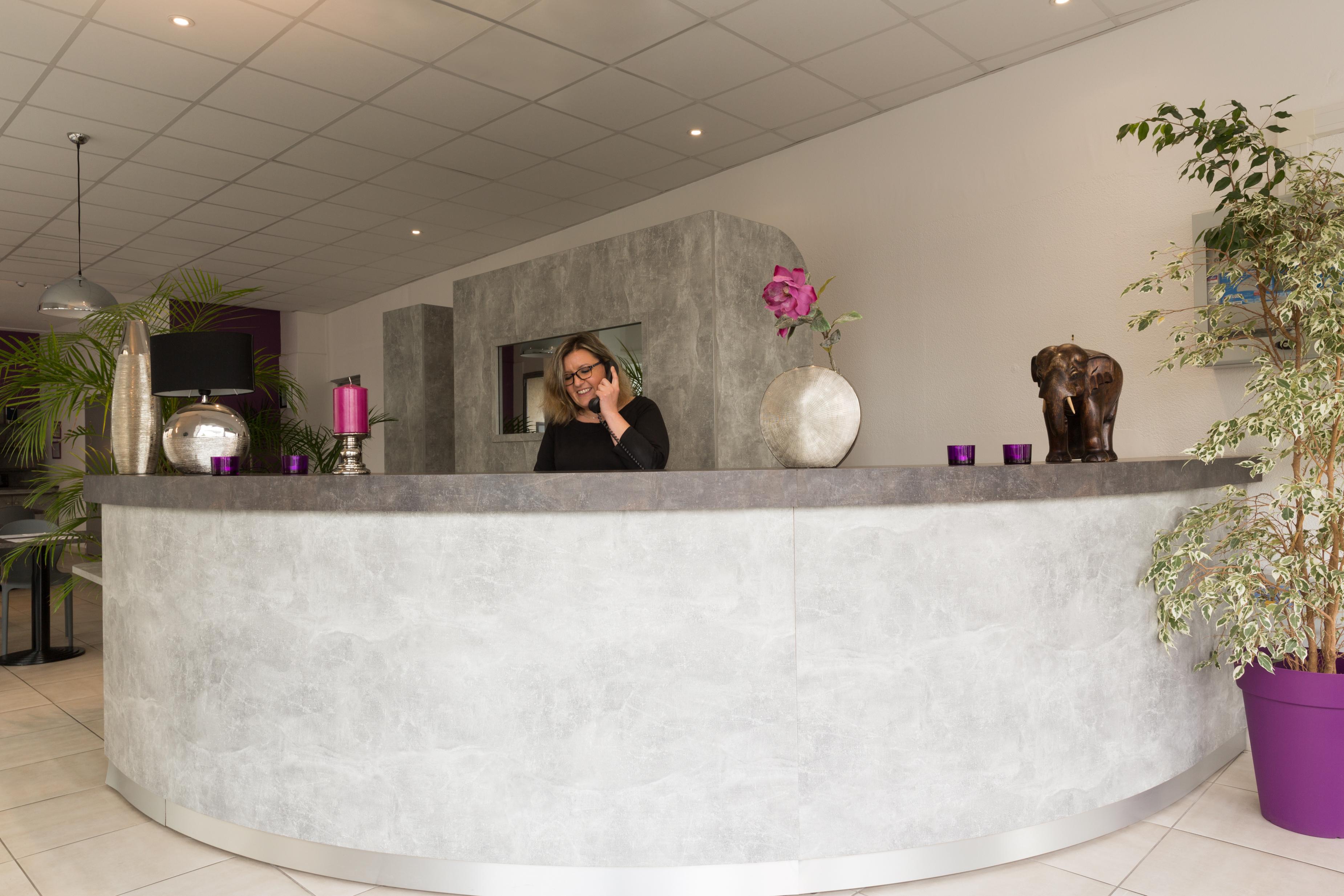 Brit Hotel Confort Nevers Centre Gare Εξωτερικό φωτογραφία